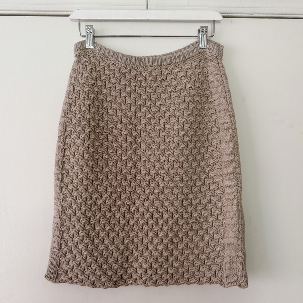 See By Chloe Textured Knit Skirt in Beige - Picture 4 of 6